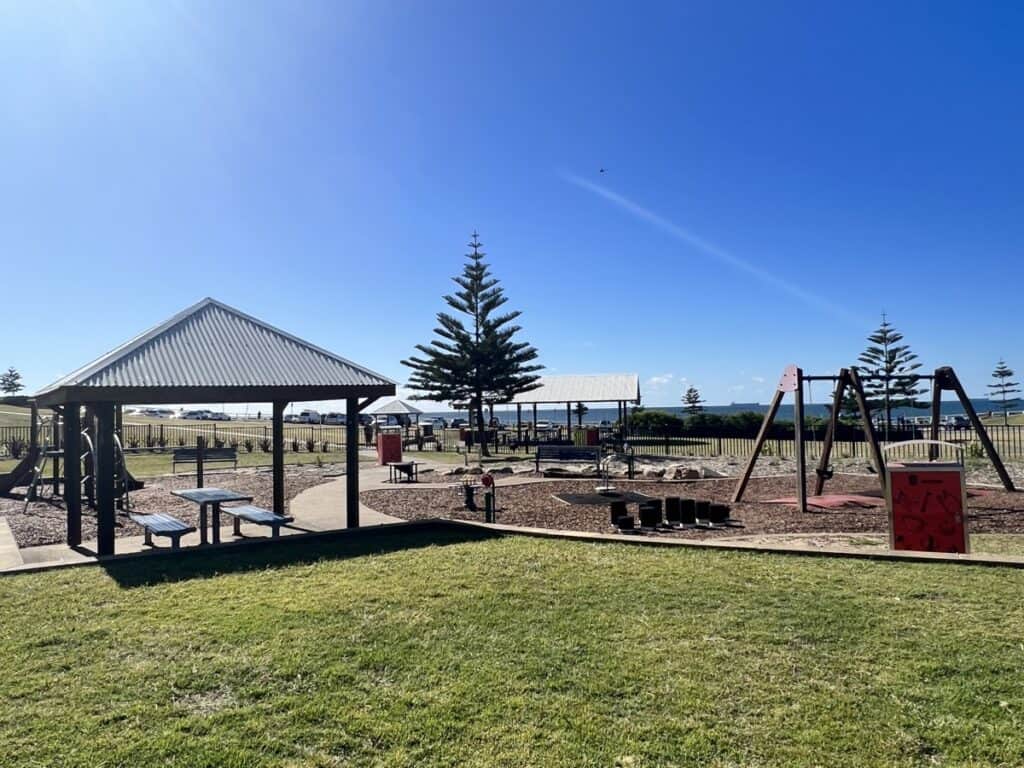 Dixon Park Beach Playground